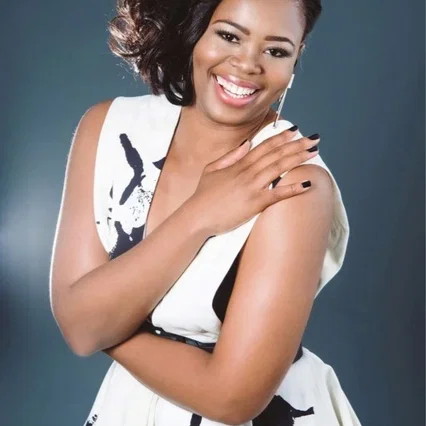  Pretty Yende