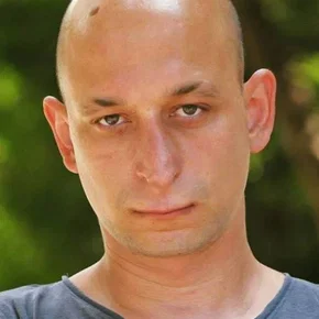 Photo star :  Cevher Hikmet Güzey