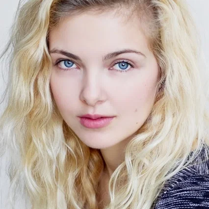  Emma Maddock