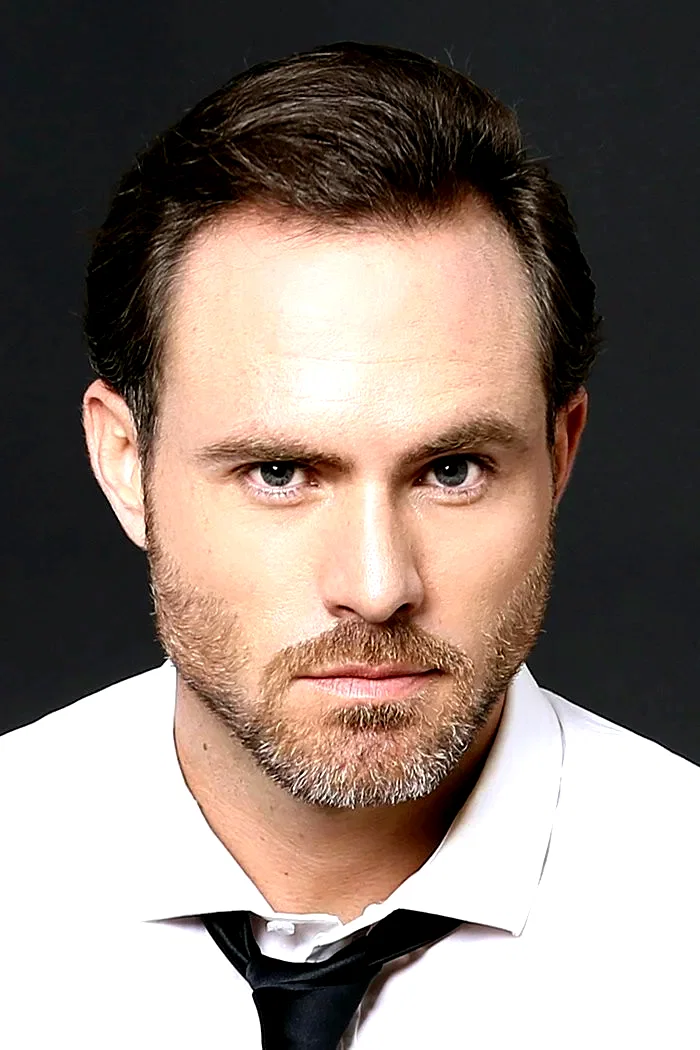  Erik Hayser