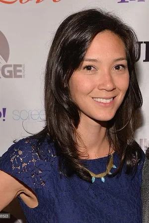  Erica Oyama photo