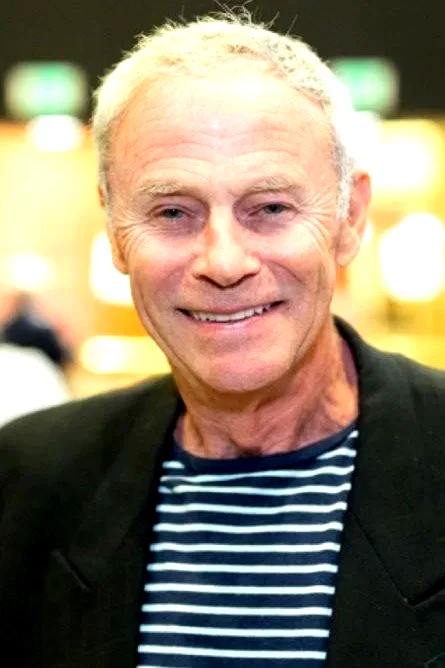  Tristan Rogers