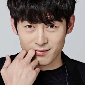 Photo star :   Park Hyung-su