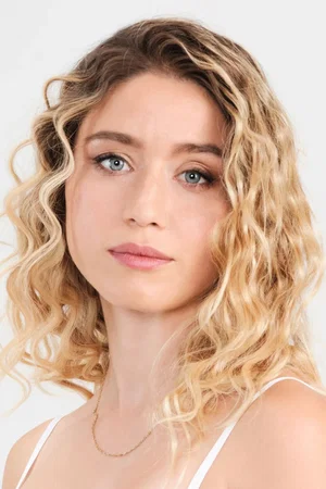  Thalia Papacosta
