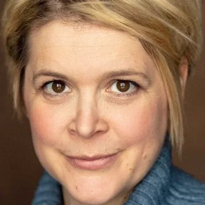  Ruth Bratt