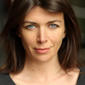 Photo star :  Claudia Harrison