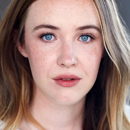 Greta Gregory