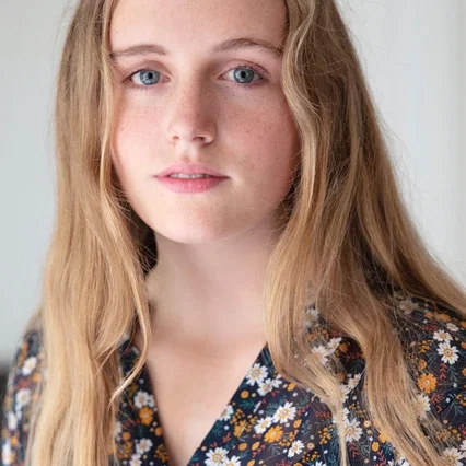  Ninon François