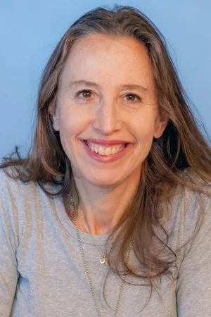  Caroline Baron photo