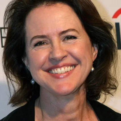  Michelle Ashford