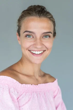  Анна Назарова