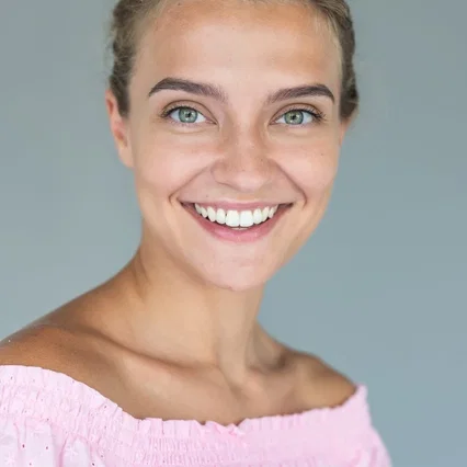  Анна Назарова