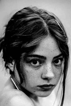  Victoria Eber