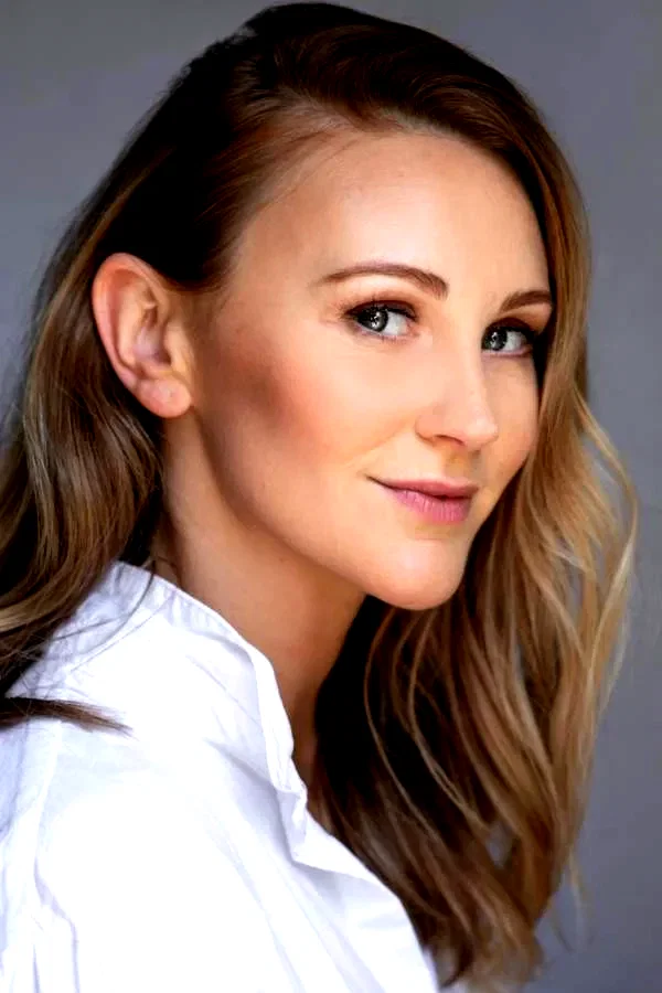  Amelia Reid