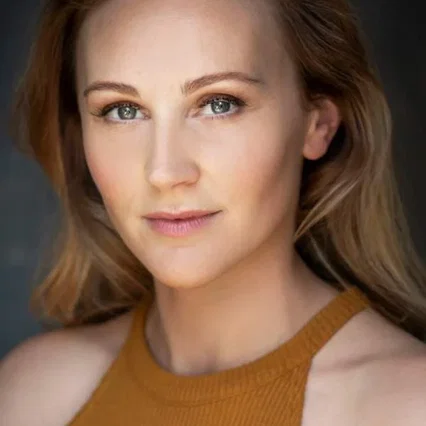  Amelia Reid
