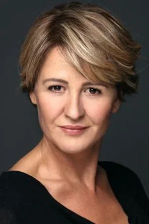  Hülya Gülşen Irmak