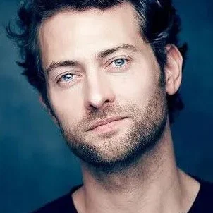  Peter Vives