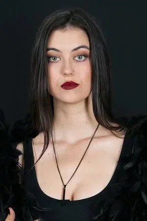  Kylie Roseanne