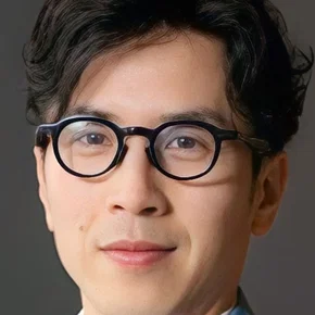 Photo star :  Park Joon-hwa