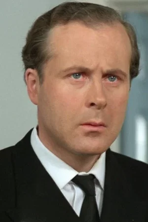  Mark Elwes photo