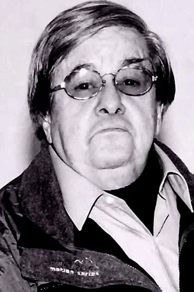  Juan José Gurrola