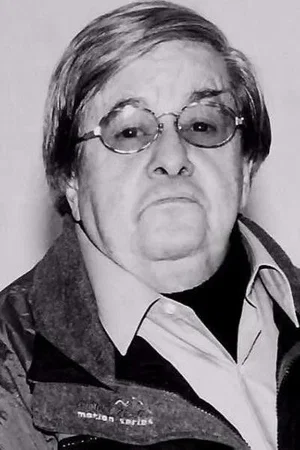  Juan José Gurrola