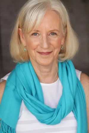  Annabel Armour