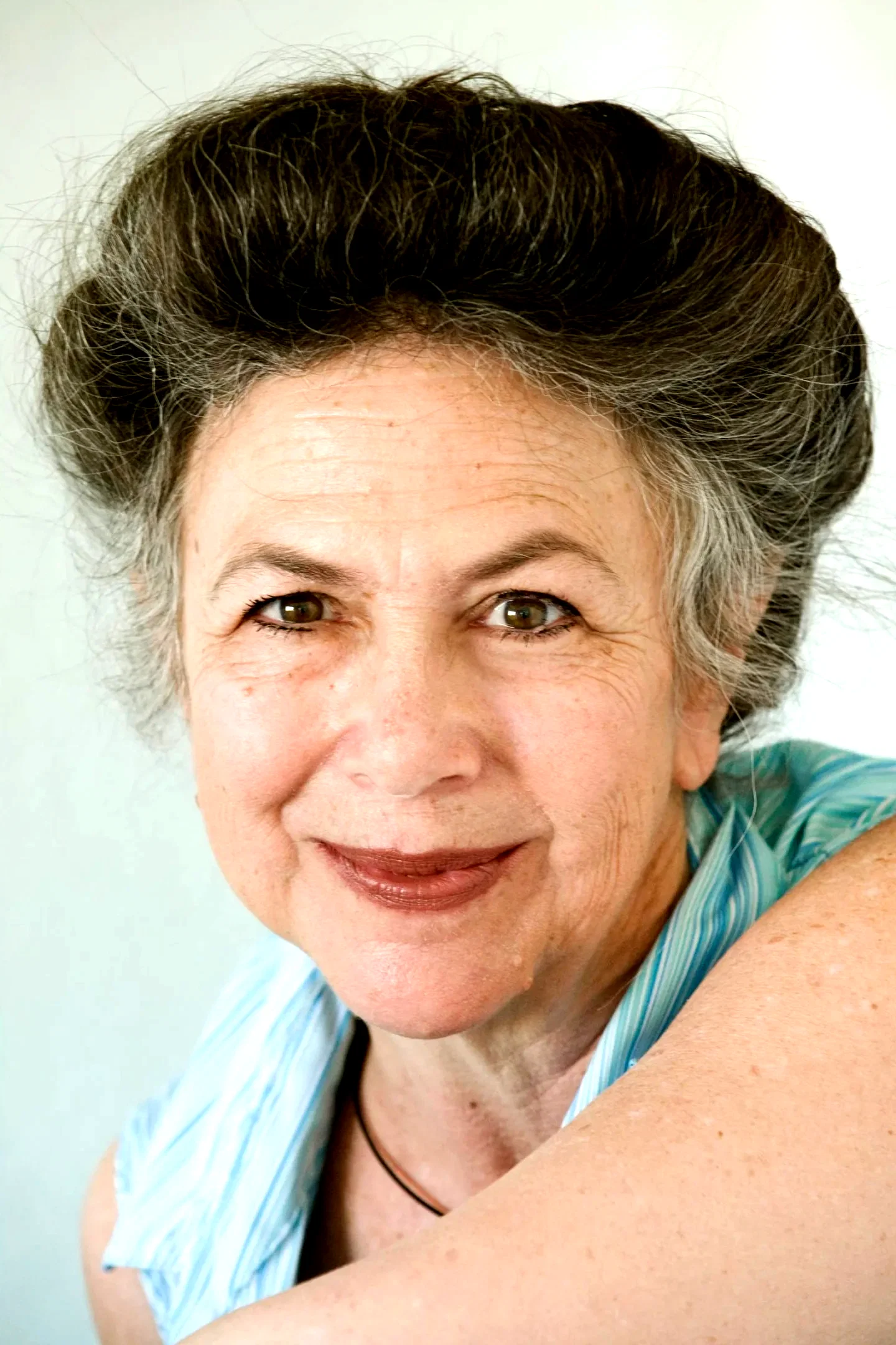 Rhoda Pell