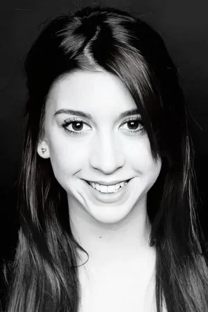  Gizem Özmen photo
