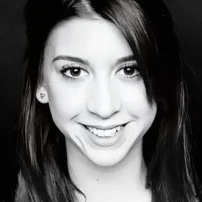 Photo star :  Gizem Özmen