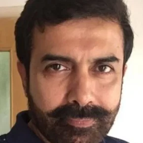 Photo star :  Rajiv Menon