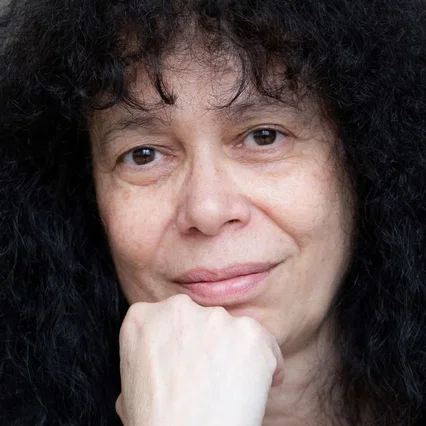  Catherine Martin