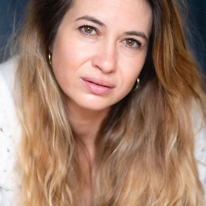  Clelia Barnoin