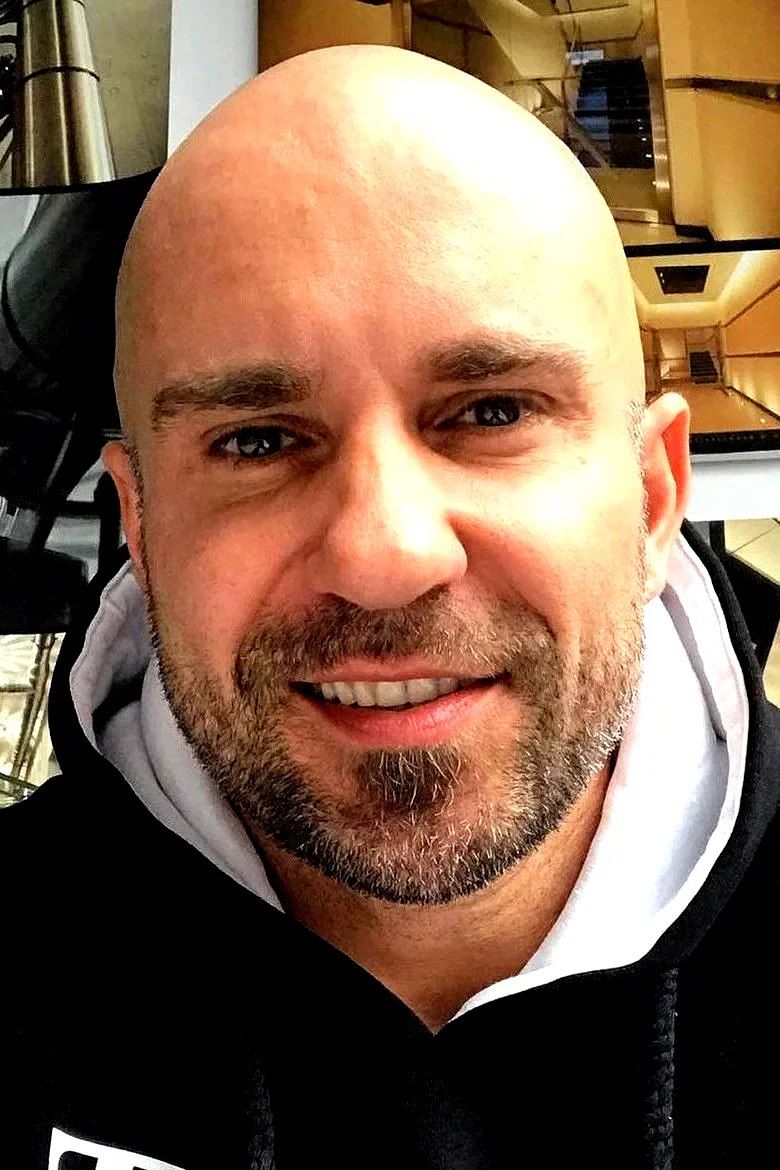  Jason Zurek