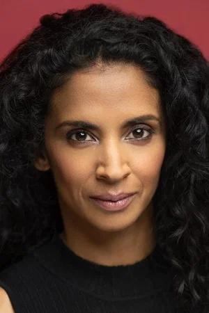  Amanda Khan