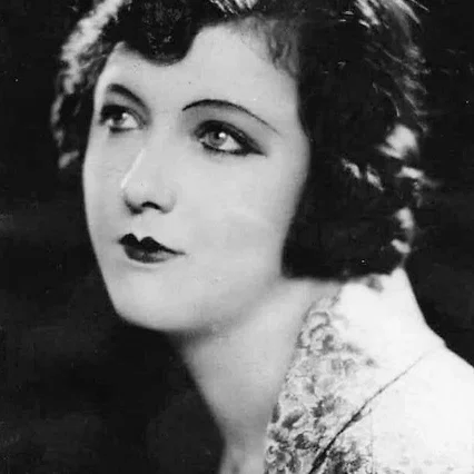  Doris Deane