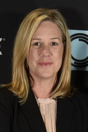  Karyn Usher photo