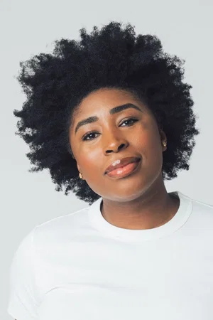  Chika Ikogwe