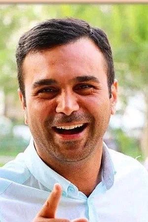  Majid Mahindoost