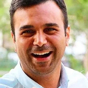  Majid Mahindoost