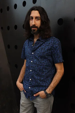  Anthony Marks