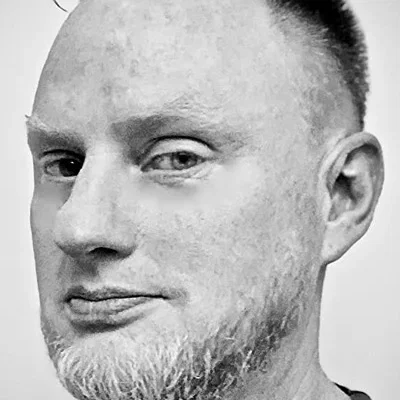  Robert Orr