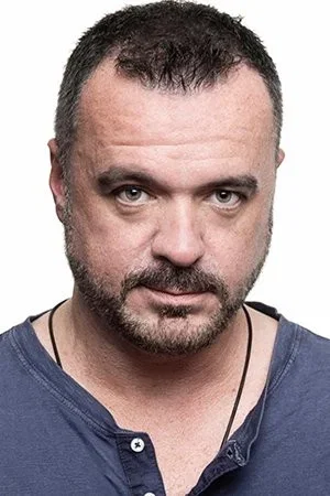  Gerry Lynch photo