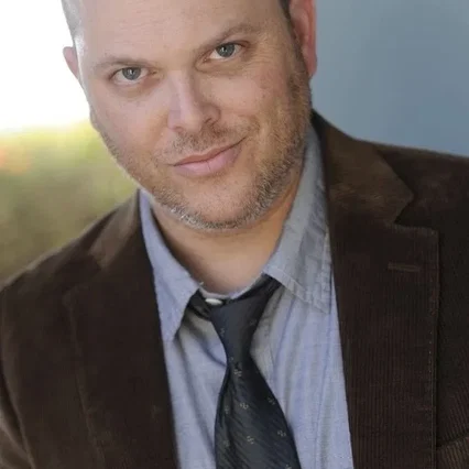  Adam Paul