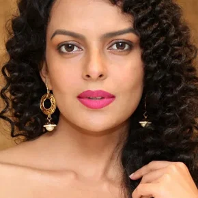 Photo star :  Bidita Bag