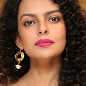 Photo star :  Bidita Bag