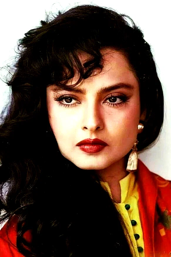  Rekha