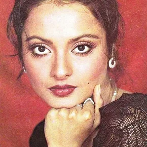 Photo star :  Rekha