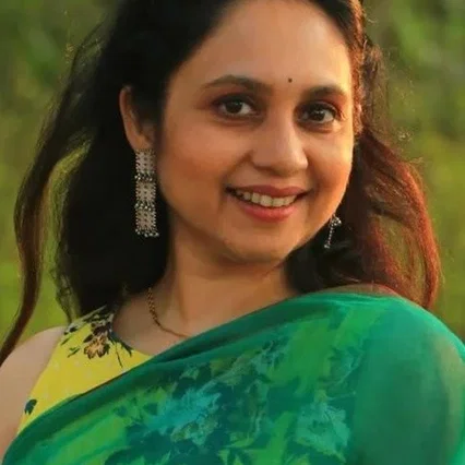  Anubha Fatehpuria