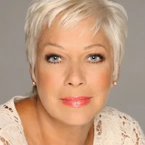 Photo star :  Denise Welch